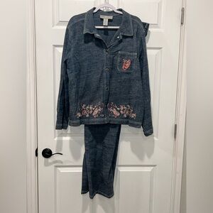 Sag Harbor Two Piece Soft Denim Look Set With Embroidered Detail Women’s Size 18